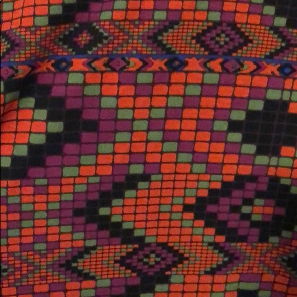 LuLaRoe Perfect T-XL - Picture 2 of 4